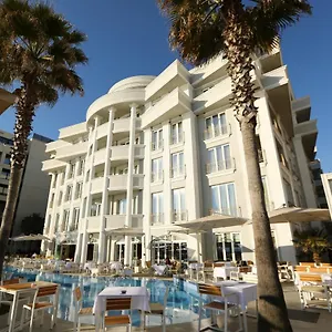 Hotel Palace &, Durrës