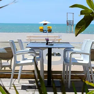 Otel Andi