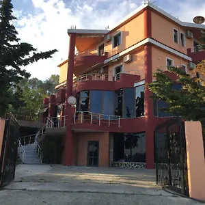 Moris Hotel